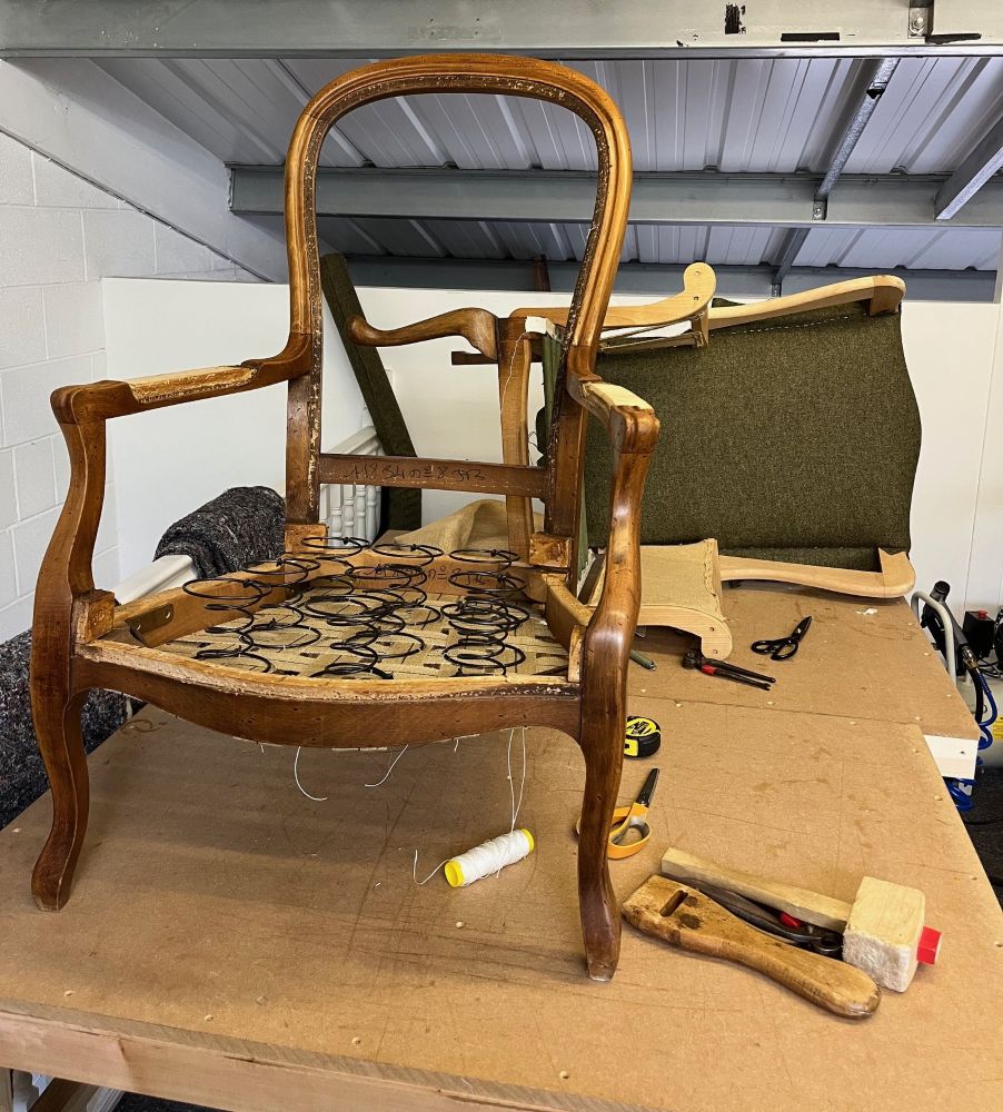 Upholstery classes in Shropshire